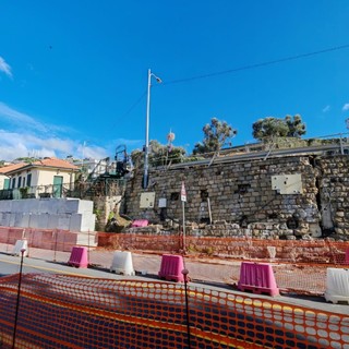 Via Duca D’Aosta chiusa fino al 28 febbraio: lavori decisivi per la sicurezza e riapertura del Poggio per la Milano-Sanremo