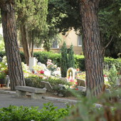 Furto al cimitero di valle Armea a Sanremo, una lettrice: &quot;Un gesto che ferisce la memoria&quot;