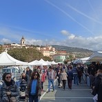 Fiera delle Anime a Bordighera Fiera delle Anime a Bordighera