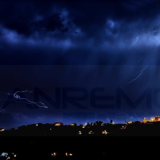Temporali nella notte in provincia di Imperia: 4-5 mm di pioggia e danni lievi, oggi instabilità nel Ponente ligure