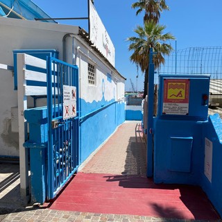 Sanremo: in attesa della decisione del Tar permane il divieto di balneazione ma il comune propone la gestione della spiaggia dell'Arenella