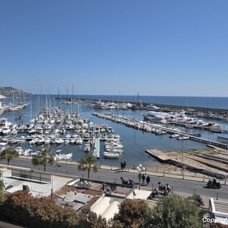 Sanremo, atti vandalici al Porto Vecchio nelle ore notturne: Confartigianato chiede più illuminazione e sicurezza