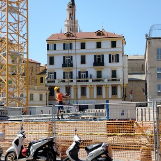 Sanremo, lavori piazza Eroi, una nostra lettrice: &quot;Perchè trasformarla nell’ennesima distesa di cemento?&quot;