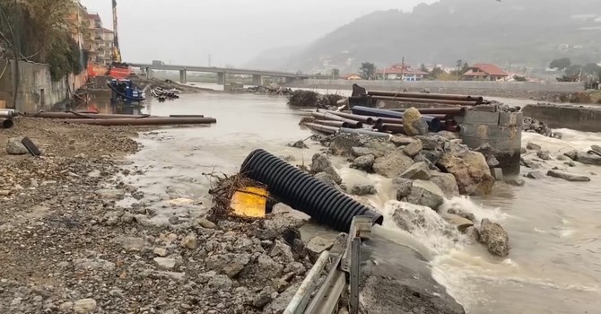 Ponte sull’Argentina, pioggia e cantiere: lavori rimodulati ma passo spedito verso il bypass Ponte sull’Argentina, pioggia e cantiere: lavori rimodulati ma passo spedito verso il bypass